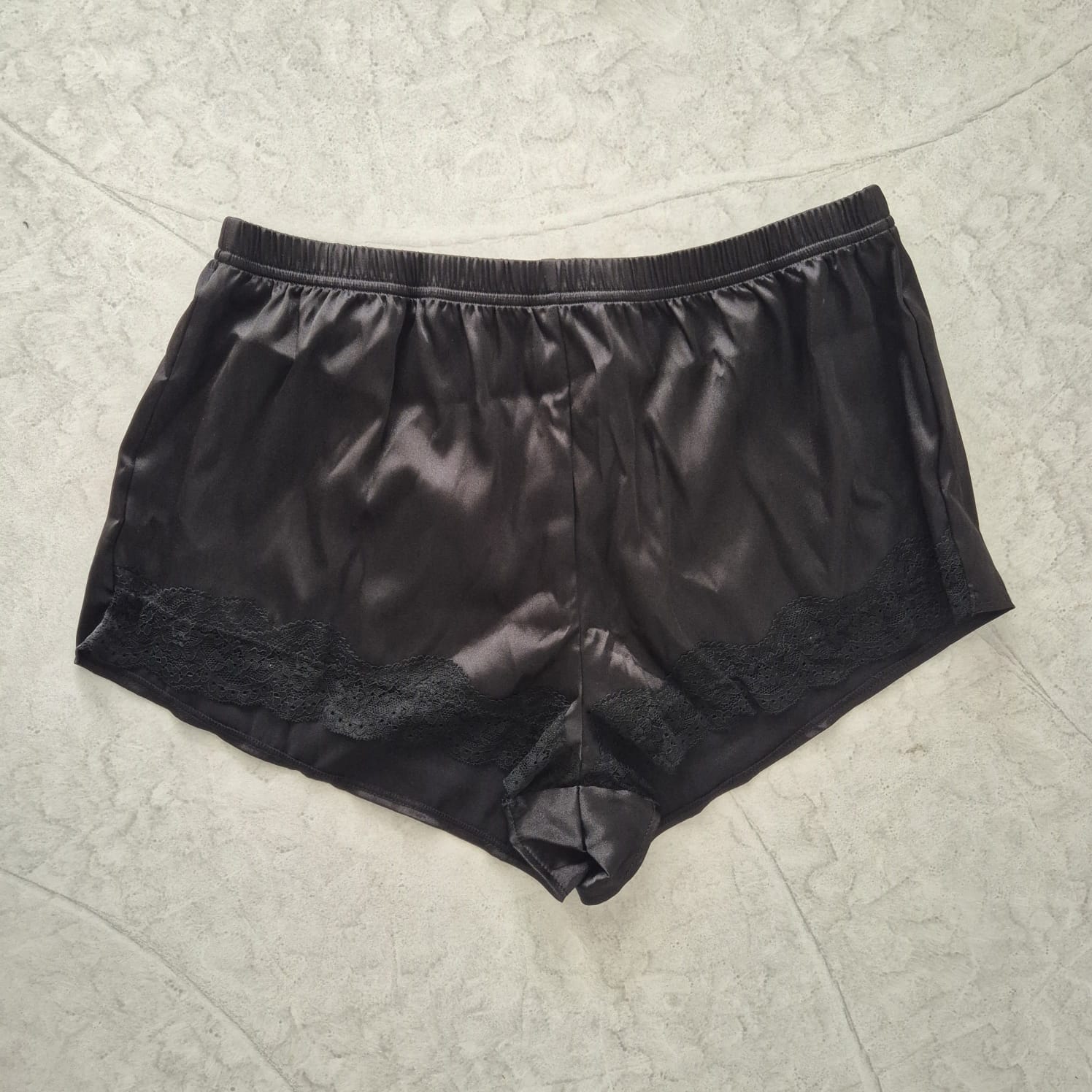 Set de Pijama Satinada | Negra