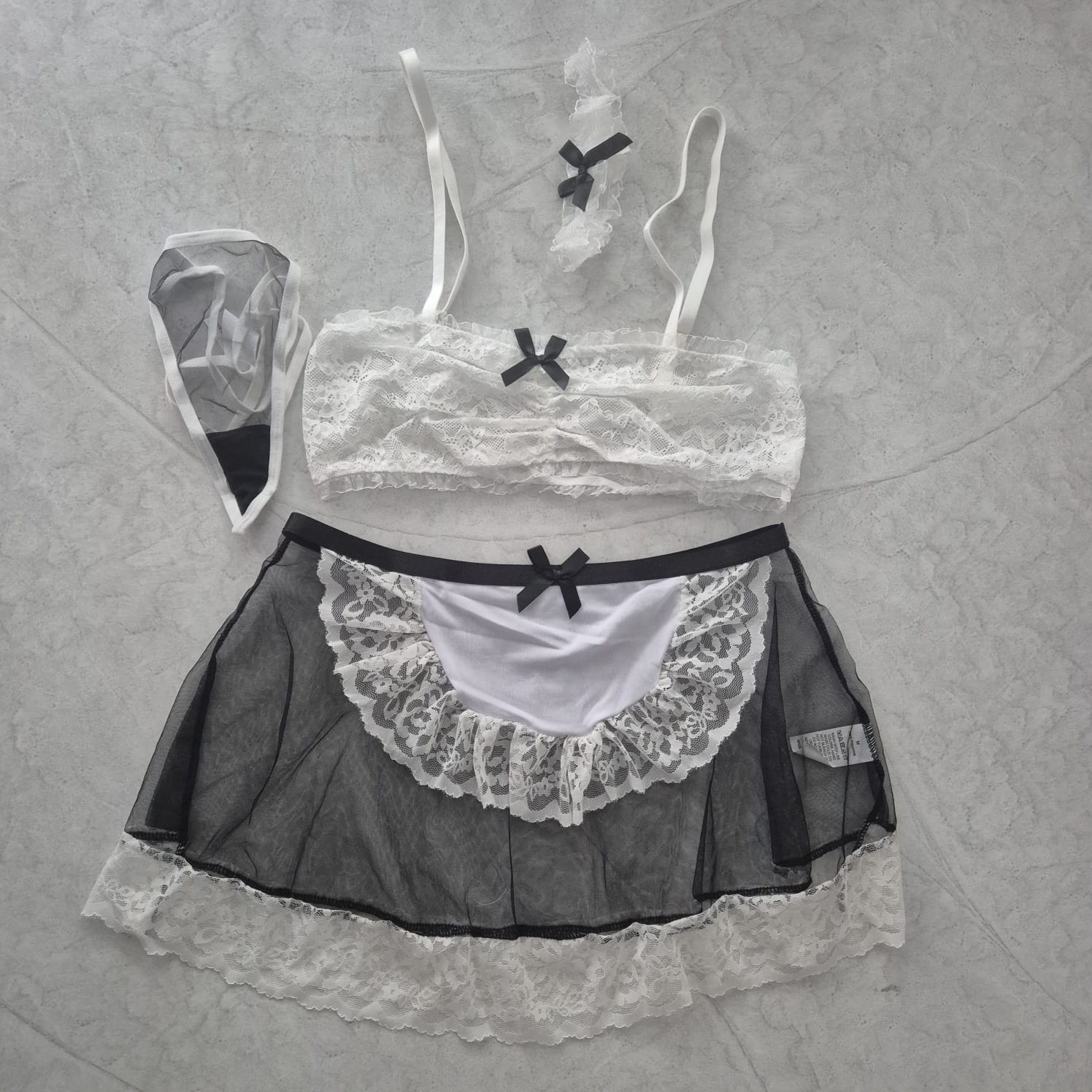 Set de Lencería Disfraz De Francesa (4 Piezas)