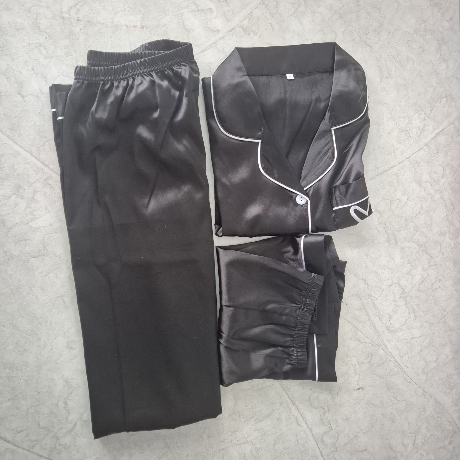 Set de Pijama de Satín de Tres Piezas
