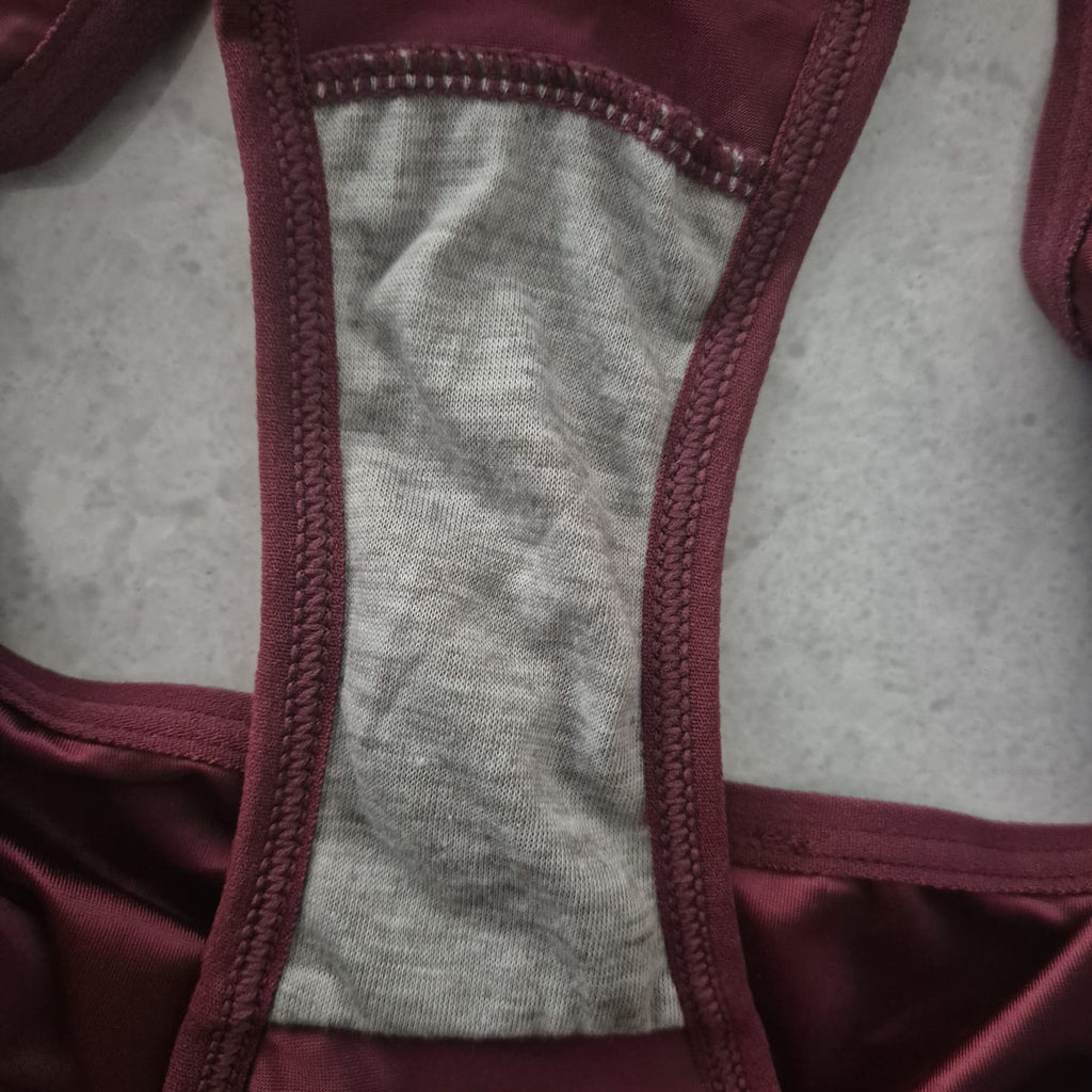 Set de Lencería Satín Confort con Varilla Externa – Vinotinto / Borgoña