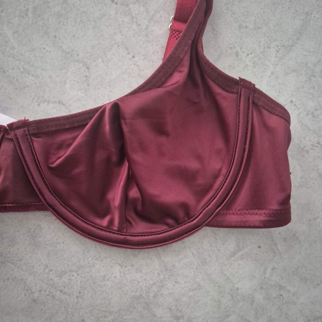 Set de Lencería Satín Confort con Varilla Externa – Vinotinto / Borgoña