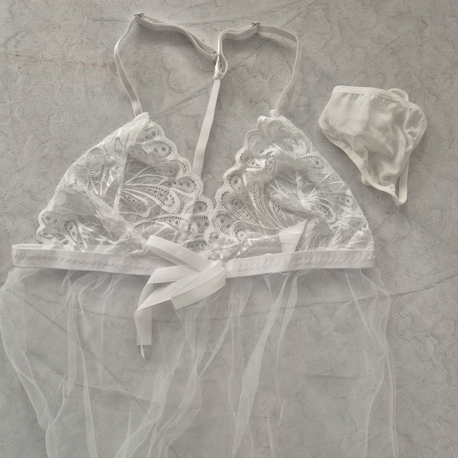 Babydoll de Encaje  | Vinotinto & Blanco